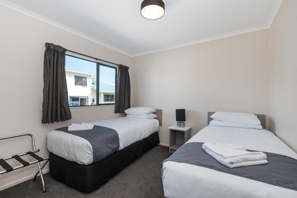 Motel Matakana Motel